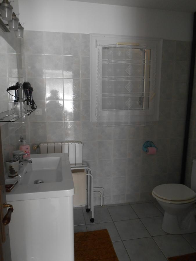 La Cozy Bed and Breakfast Cozes Eksteriør billede